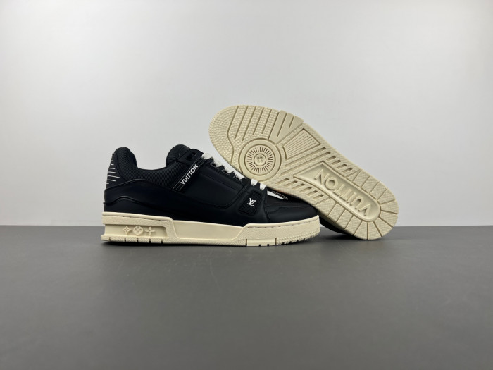 LV snekaers L0000534