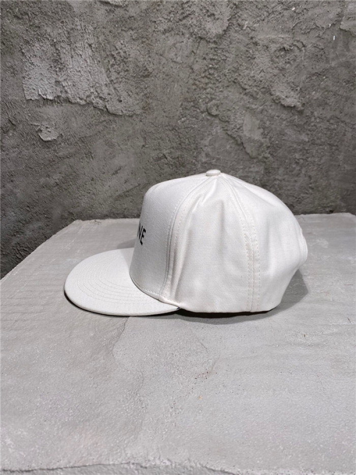 CEL1NE HAT