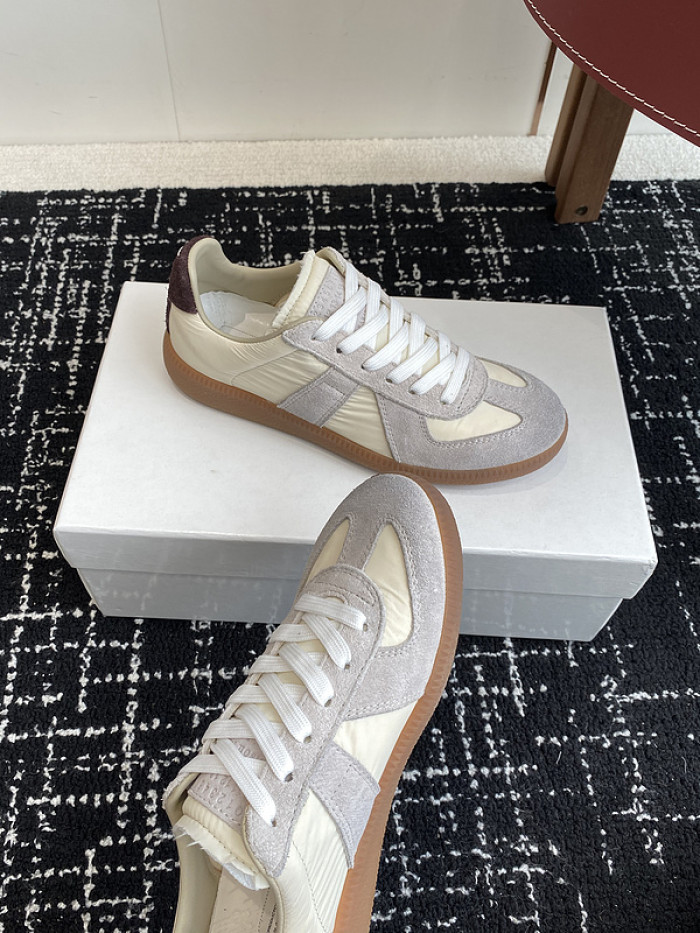 MAISON MARGIELA CALFSKIN S57WS0305