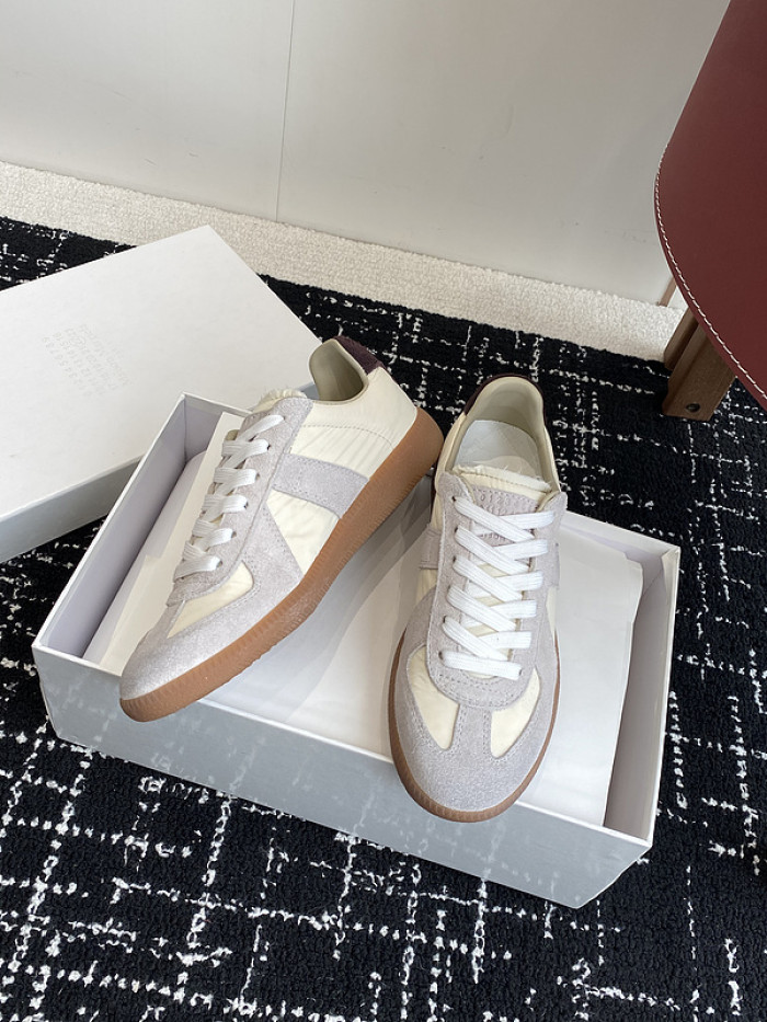 MAISON MARGIELA CALFSKIN S57WS0305