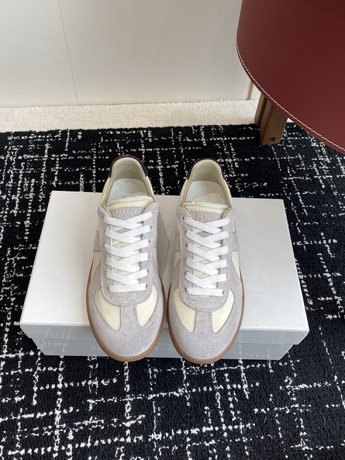 MAISON MARGIELA CALFSKIN S57WS0305