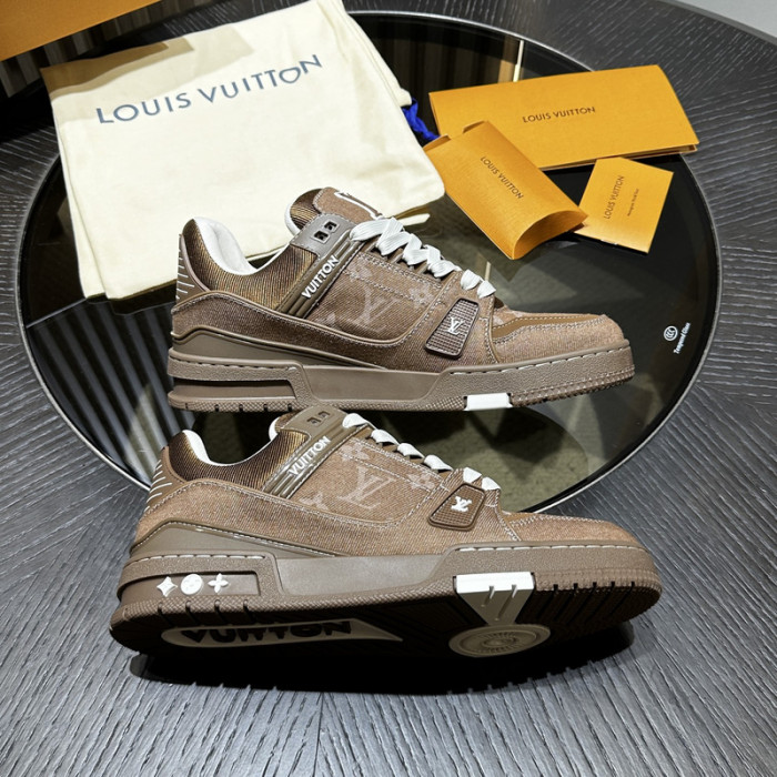 LV snekaers L0000565