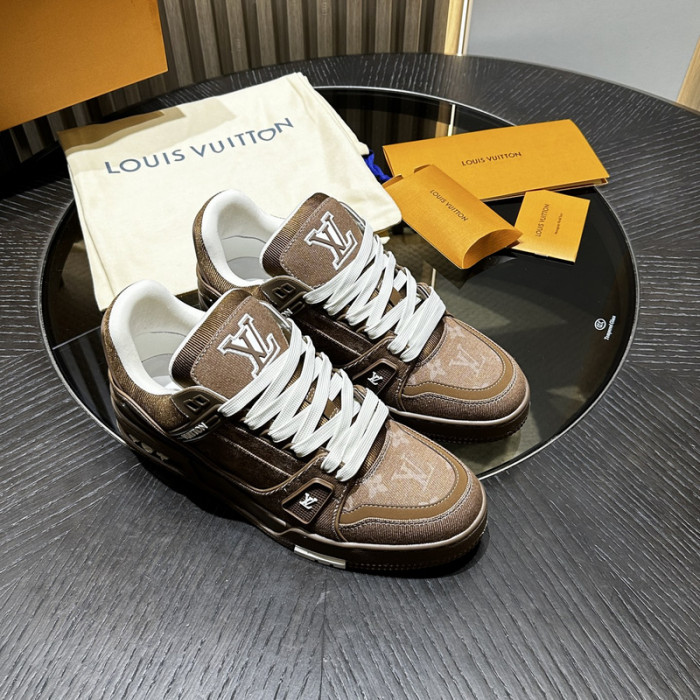 LV snekaers L0000565