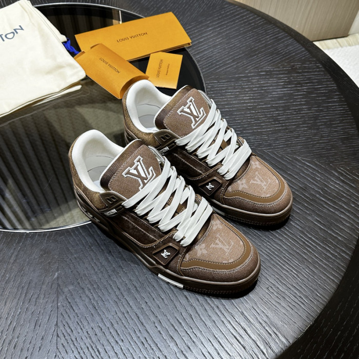 LV snekaers L0000565