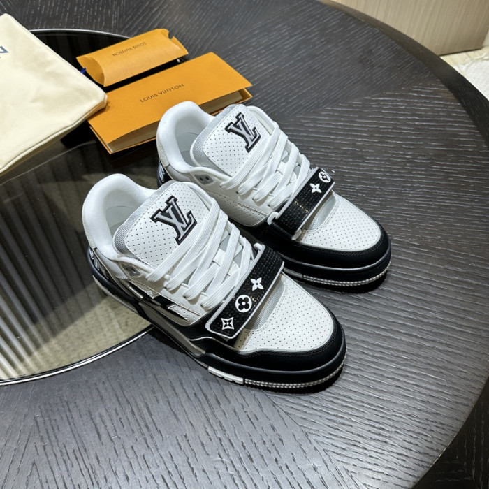 LV snekaers L0000541