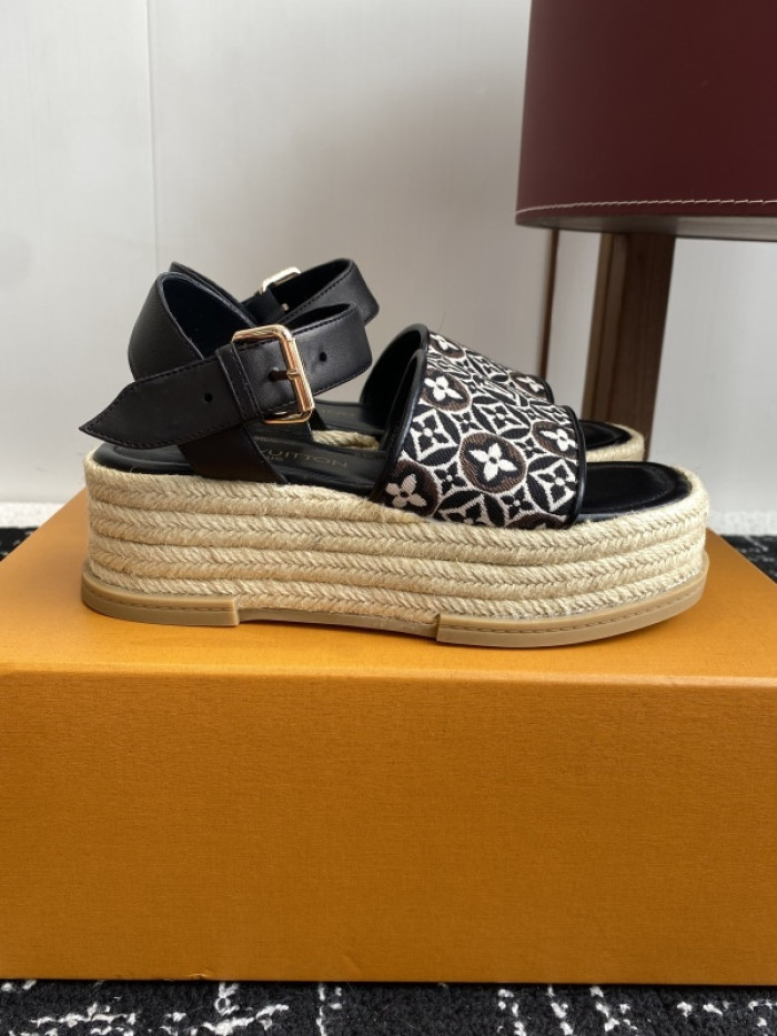 L&V sandal 234