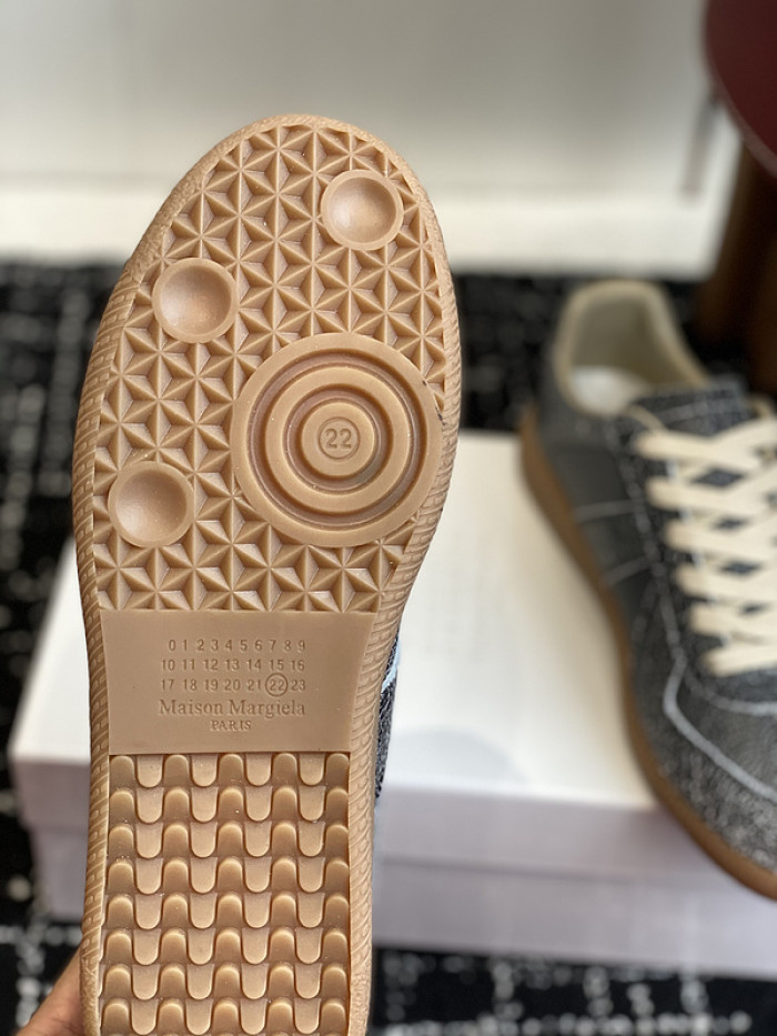 MAISON MARGIELA CALFSKIN S57WS0316