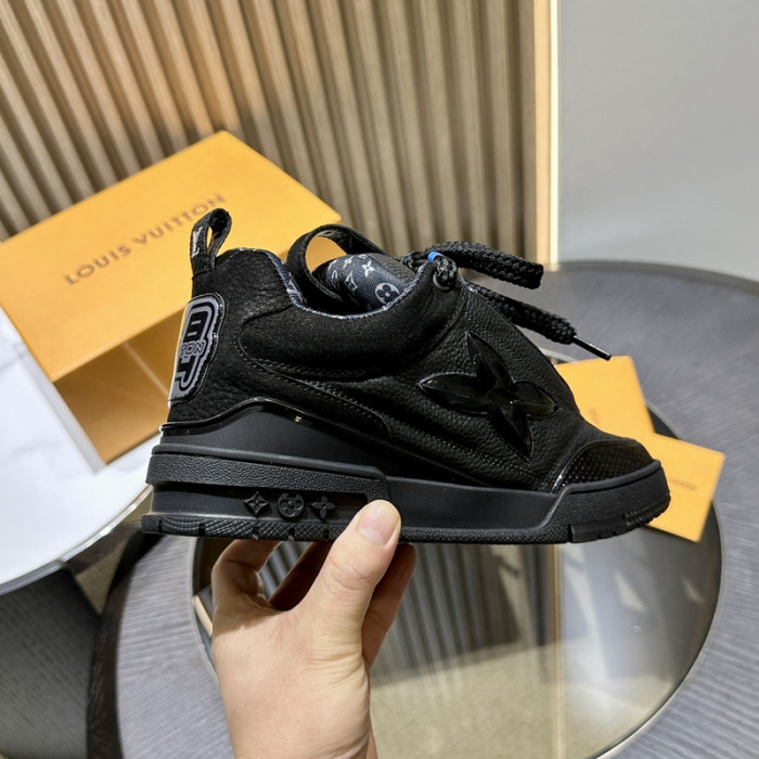 LV snekaers L0000482