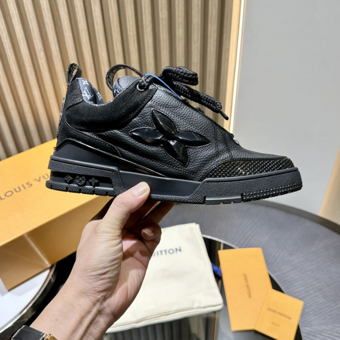 LV snekaers L0000482