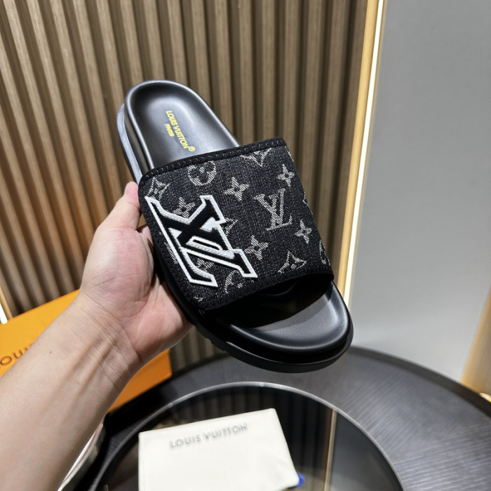 L&V sandal 170
