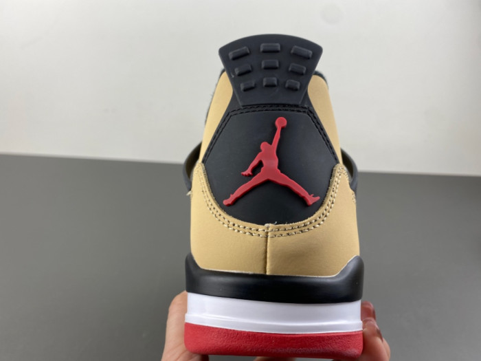 Air Jordan 4 Retro Pizza IH2094-200