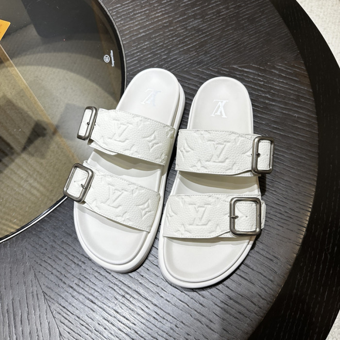 L&V sandal 217