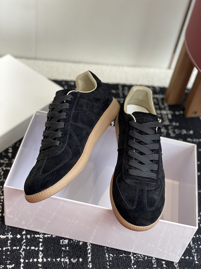 MAISON MARGIELA CALFSKIN S57WS0331
