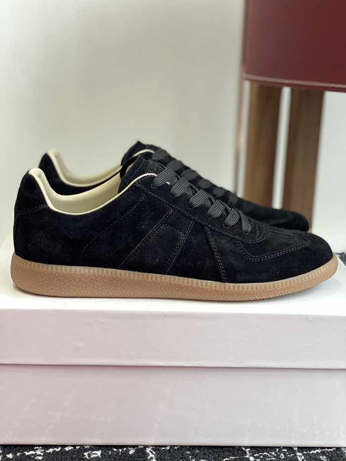 MAISON MARGIELA CALFSKIN S57WS0331