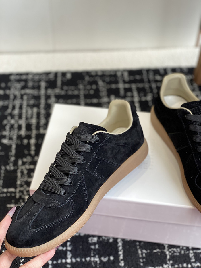 MAISON MARGIELA CALFSKIN S57WS0331