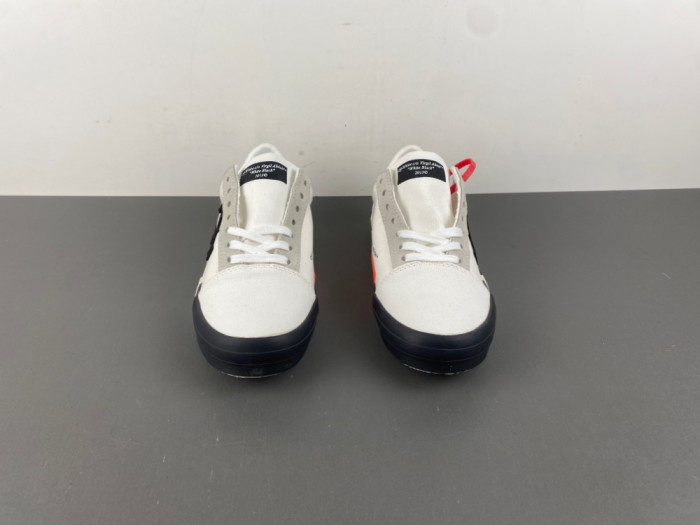 OFF-W c/o Virgil Abloh Vulc Low 1A4WTW