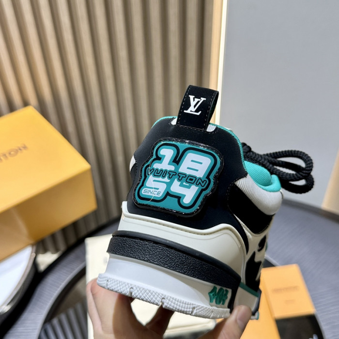 LV snekaers L0000419