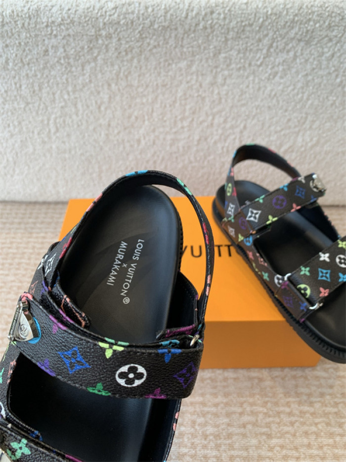 L&V sandal 206