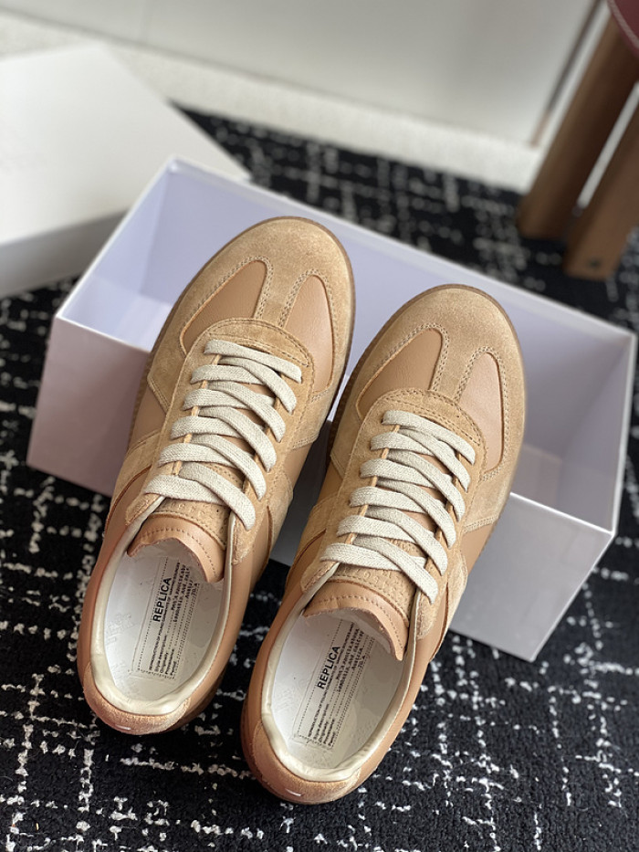 MAISON MARGIELA CALFSKIN S57WS0323