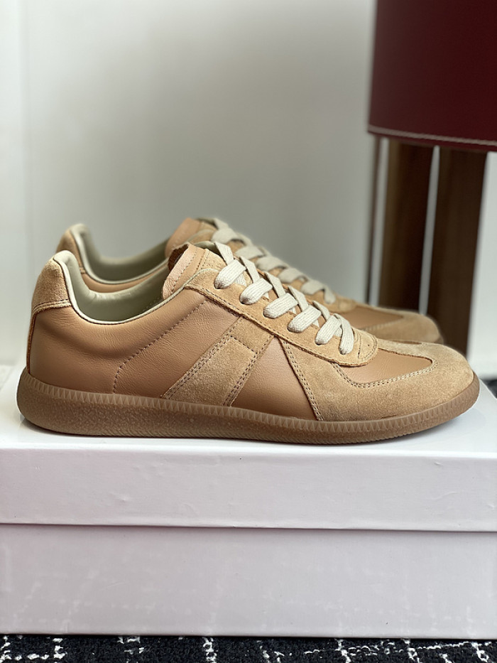 MAISON MARGIELA CALFSKIN S57WS0323