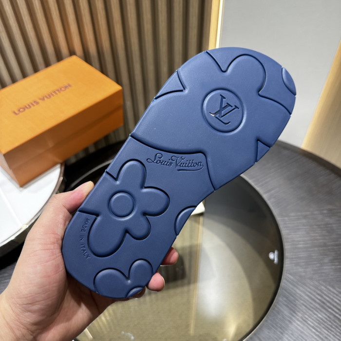 L&V sandal 214