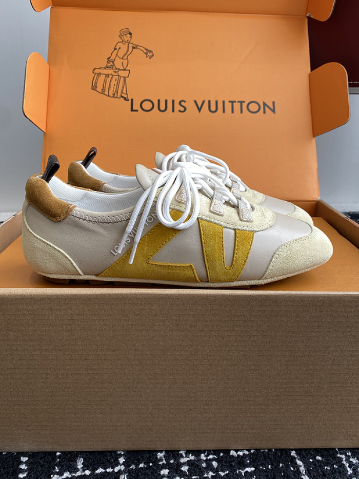 LV snekaers L0000574