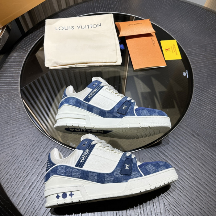 LV snekaers L0000440