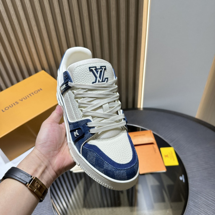 LV snekaers L0000440