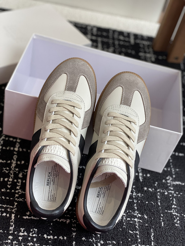 MAISON MARGIELA CALFSKIN S57WS0321