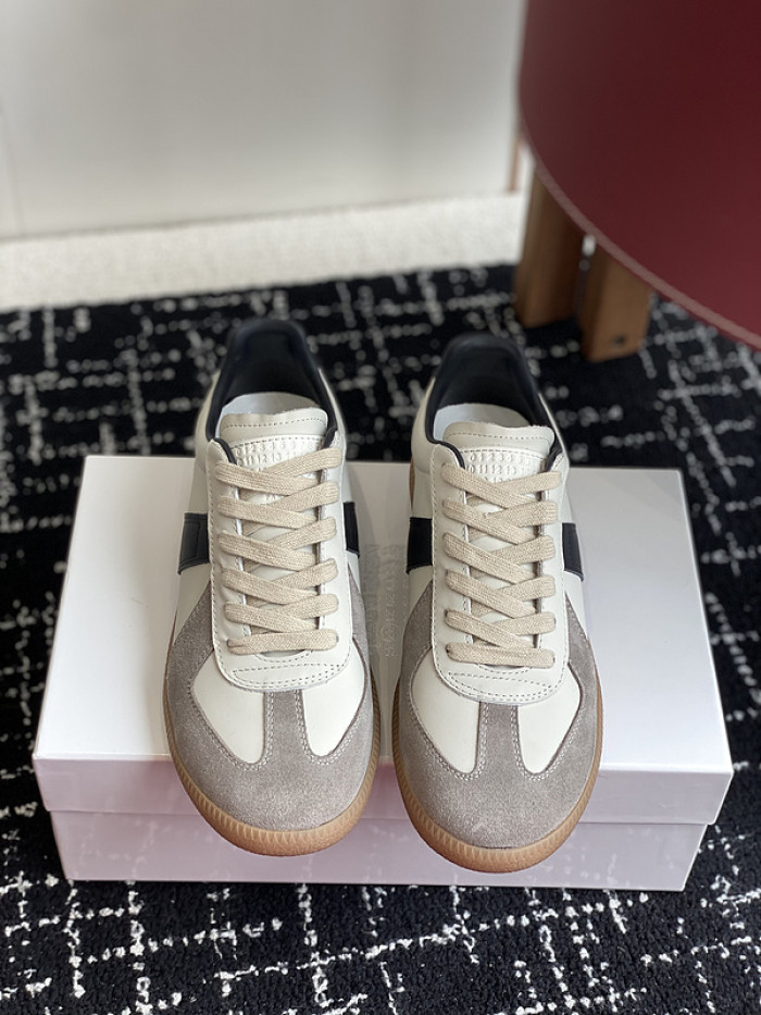 MAISON MARGIELA CALFSKIN S57WS0321