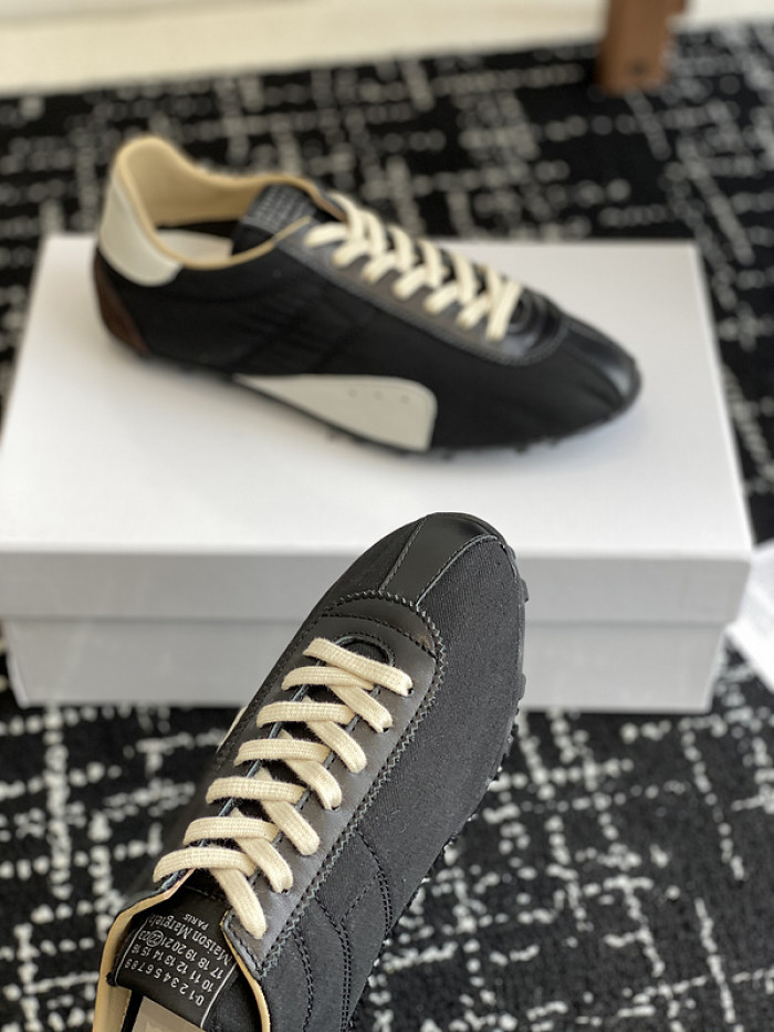 MAISON MARGIELA CALFSKIN S57WS0255