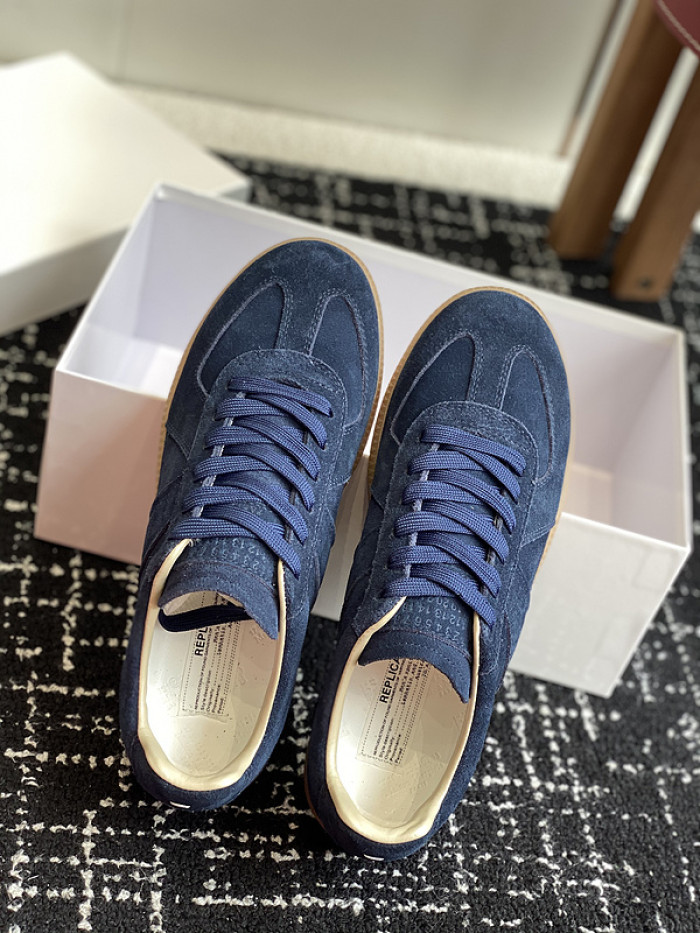 MAISON MARGIELA CALFSKIN S57WS0326