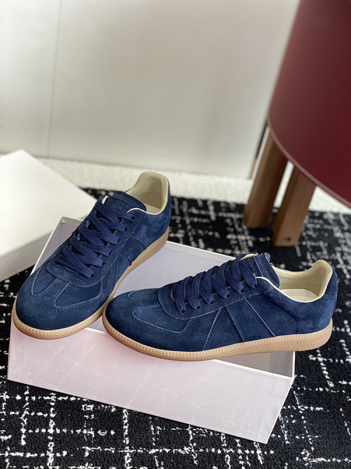 MAISON MARGIELA CALFSKIN S57WS0326