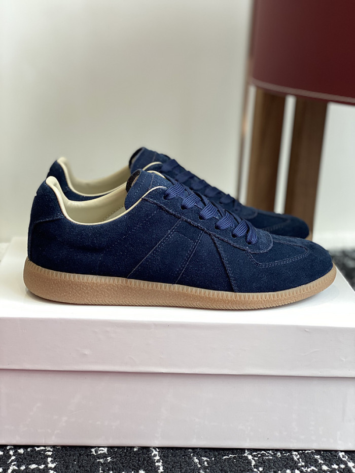 MAISON MARGIELA CALFSKIN S57WS0326