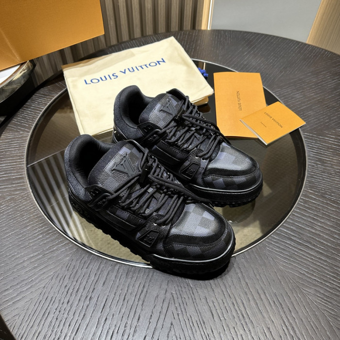LV snekaers L0000546