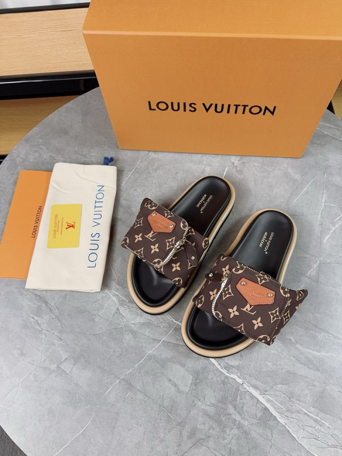 L&V sandal 179