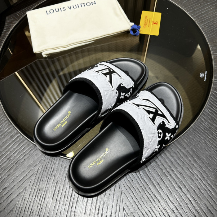 L&V sandal 161