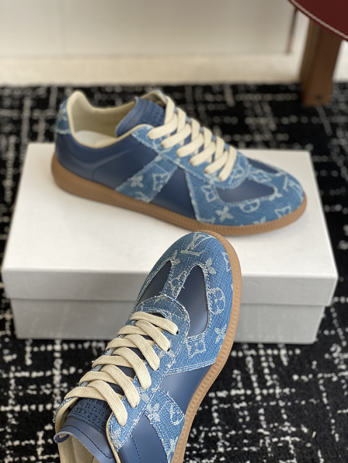 MAISON MARGIELA CALFSKIN S57WS0297