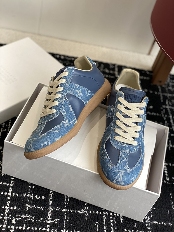 MAISON MARGIELA CALFSKIN S57WS0297