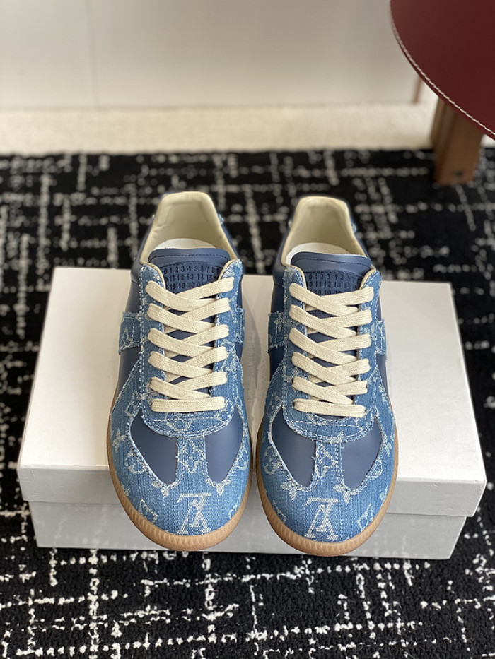 MAISON MARGIELA CALFSKIN S57WS0297