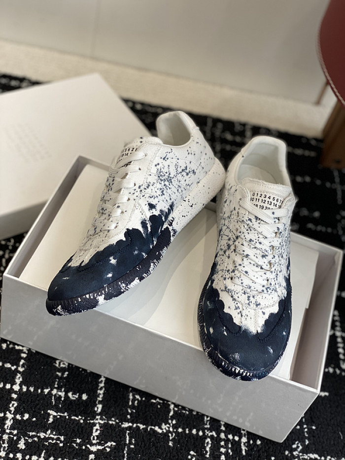 MAISON MARGIELA CALFSKIN S57WS0311