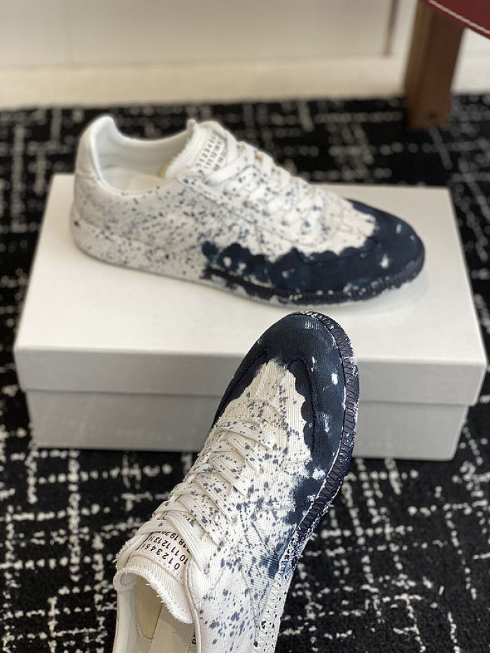 MAISON MARGIELA CALFSKIN S57WS0311
