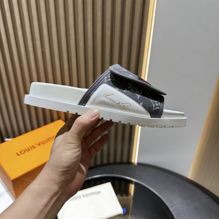 L&V sandal 199