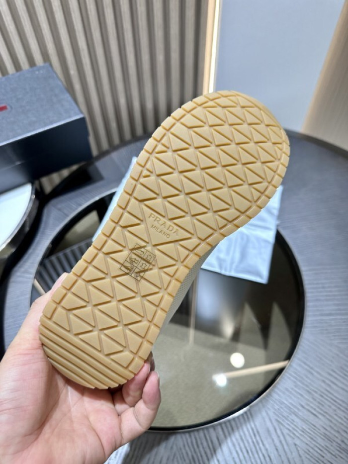 PRAD* SNEAKERS P180