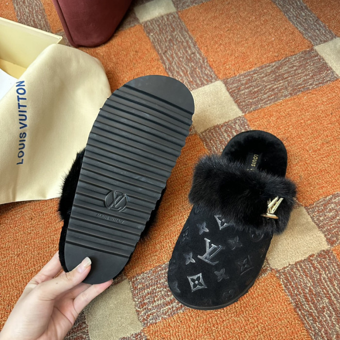 L&V sandal 114