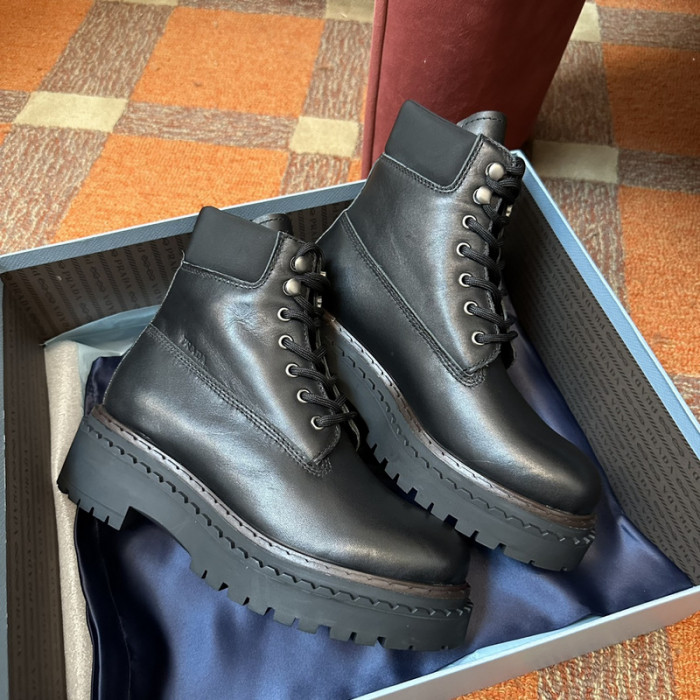 PRAD* boots P121