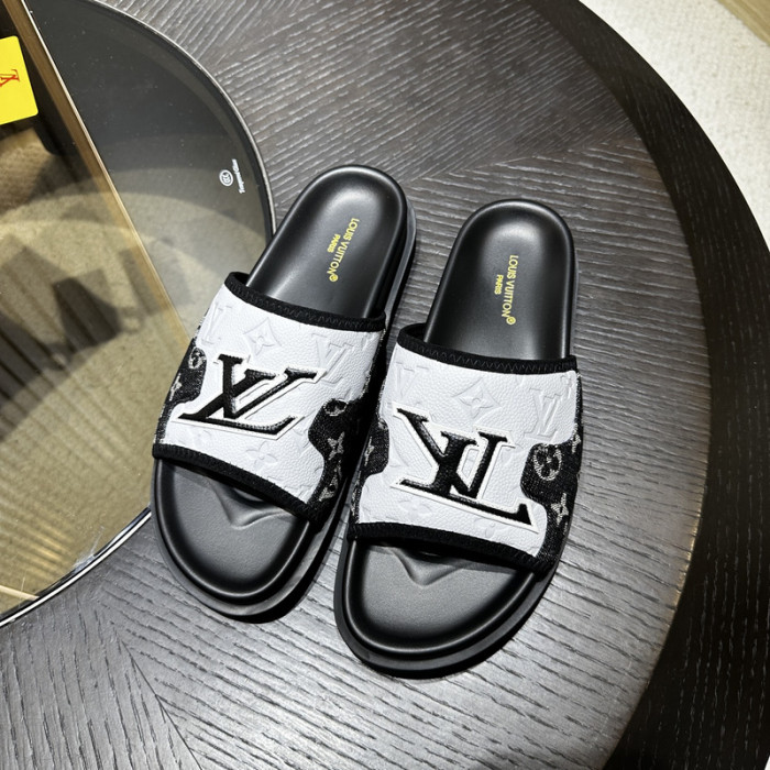 L&V sandal 169