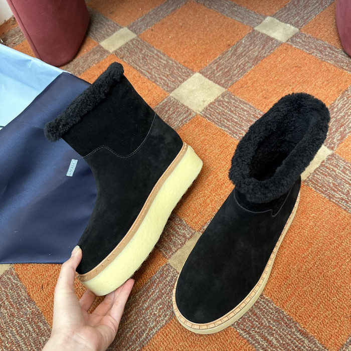 PRAD* boots P132