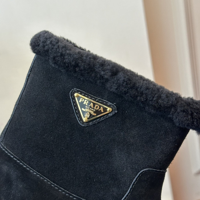 PRAD* boots P132