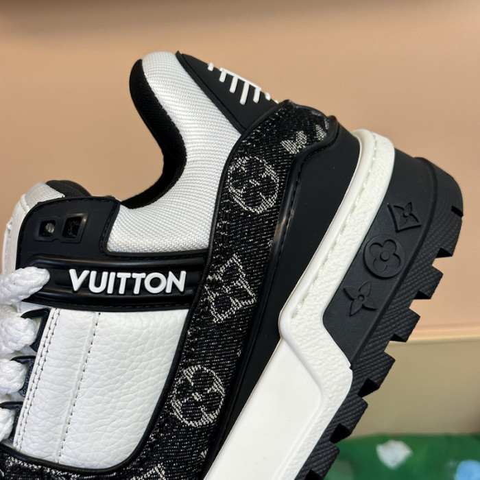 LV snekaers L0000514